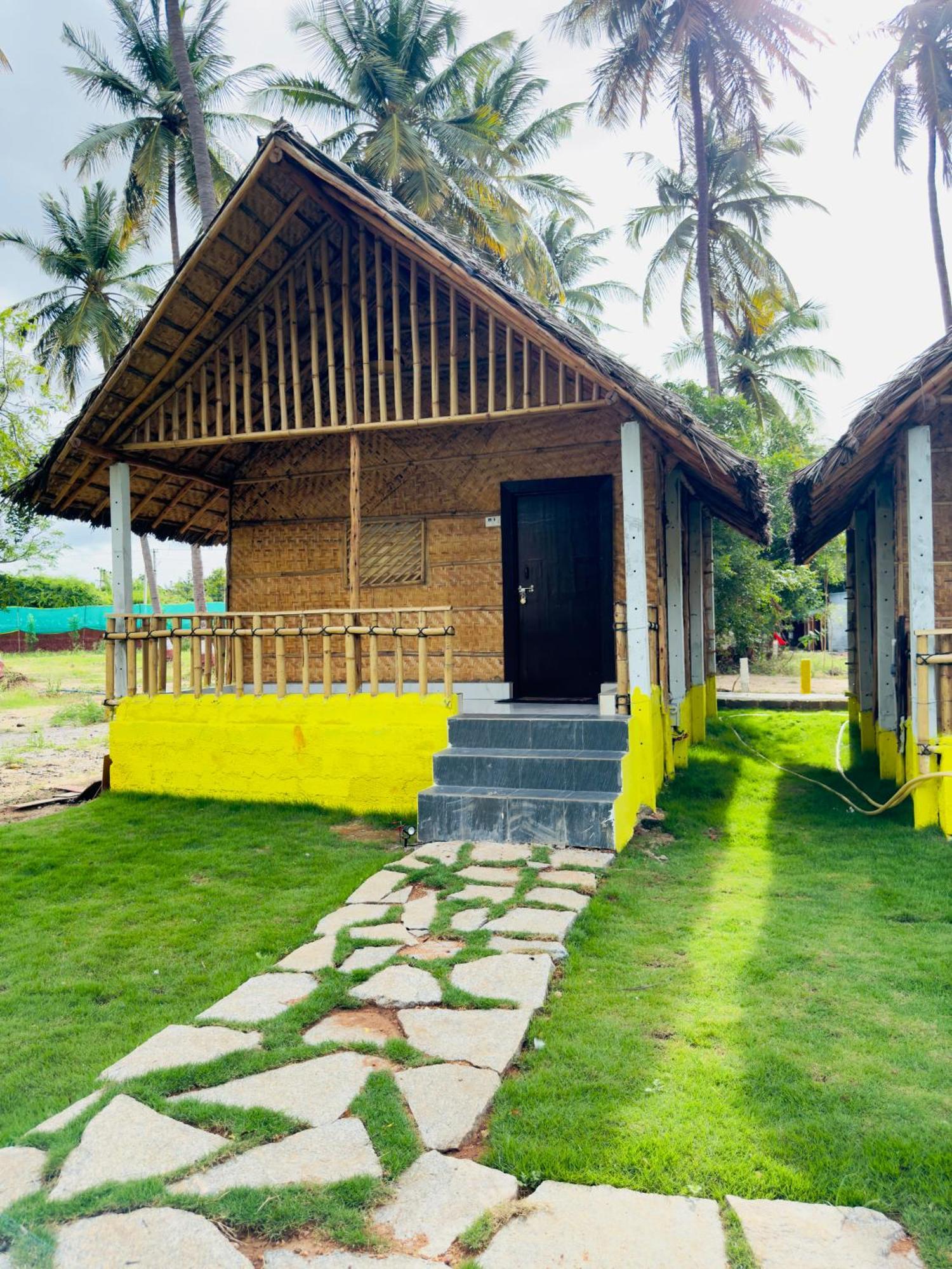Tamarind Tree Way Side Amenities Hotel Hospet Exterior foto