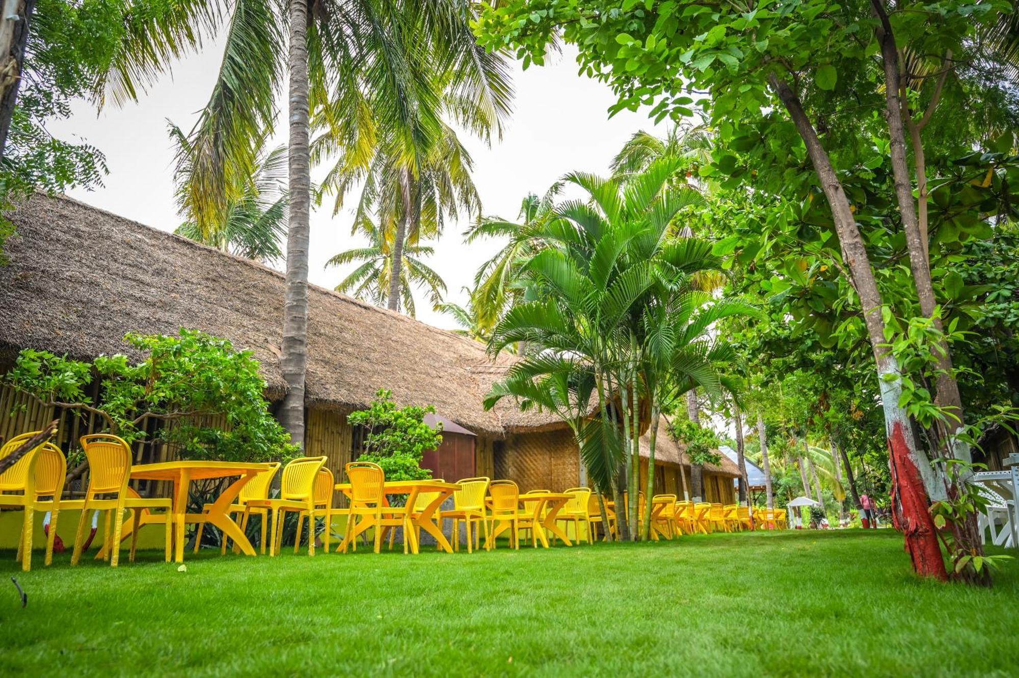 Tamarind Tree Way Side Amenities Hotel Hospet Exterior foto